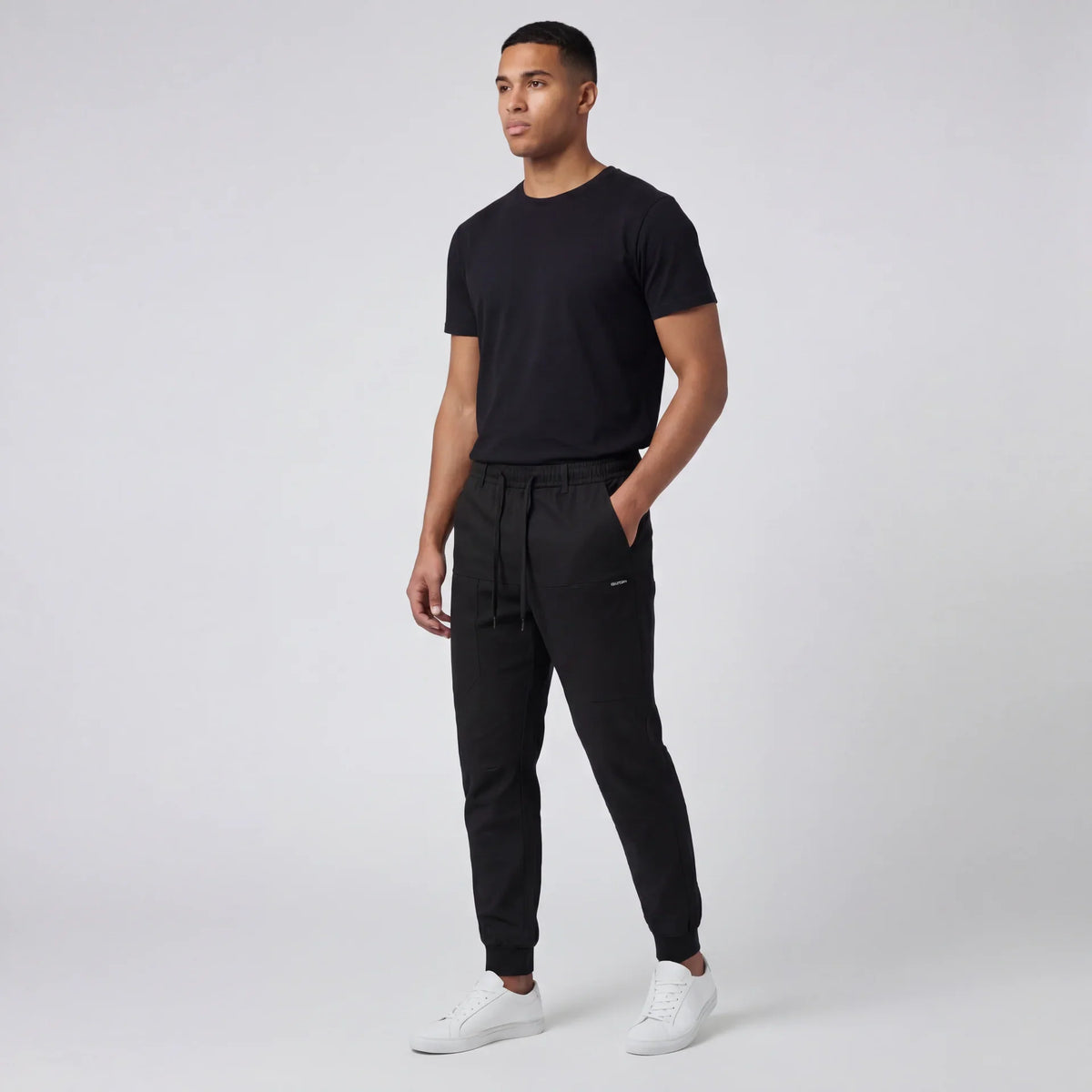 Pantaloni cargo confortabili cu capacitate mare de depozitare 